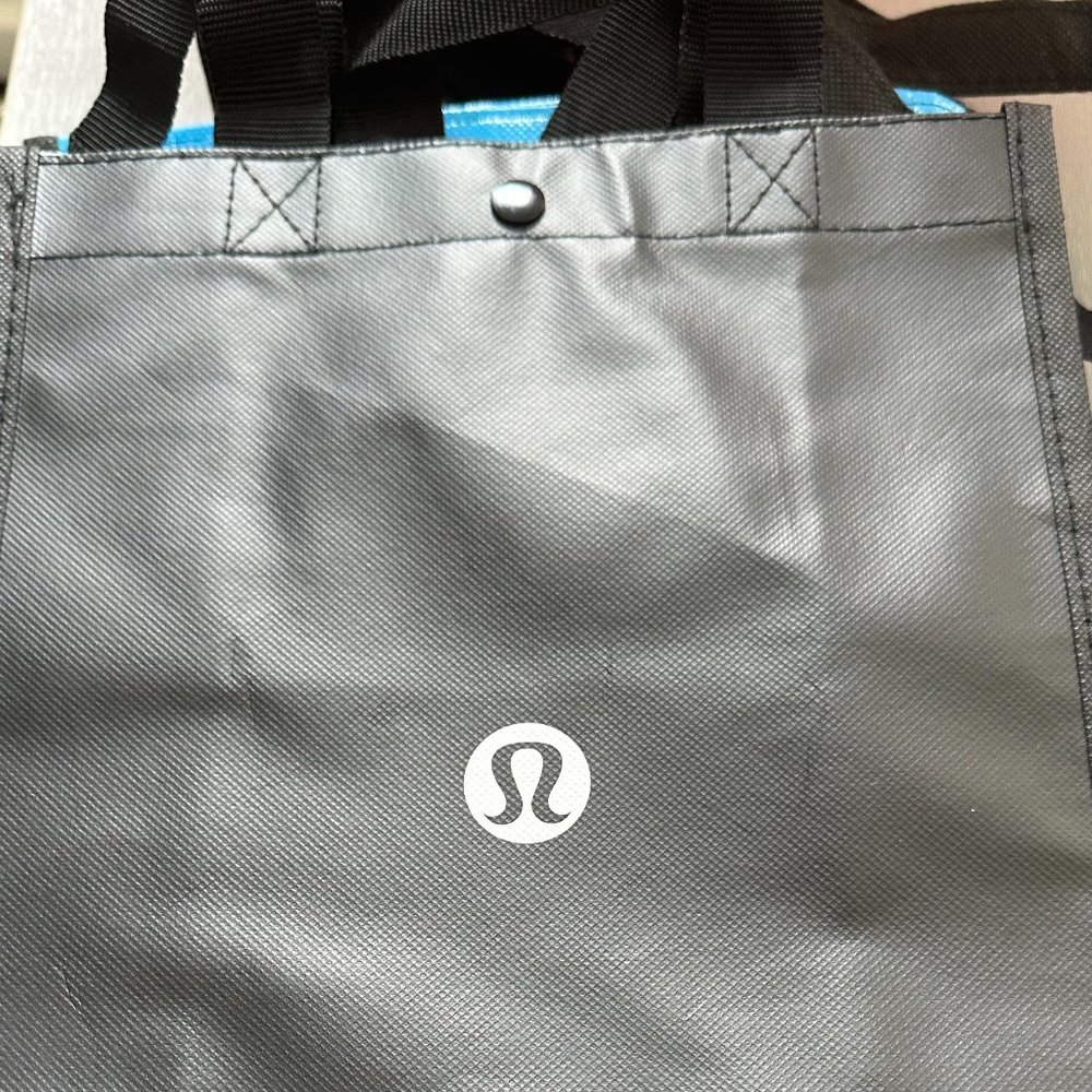 Lululemon Reusable Bag Small
